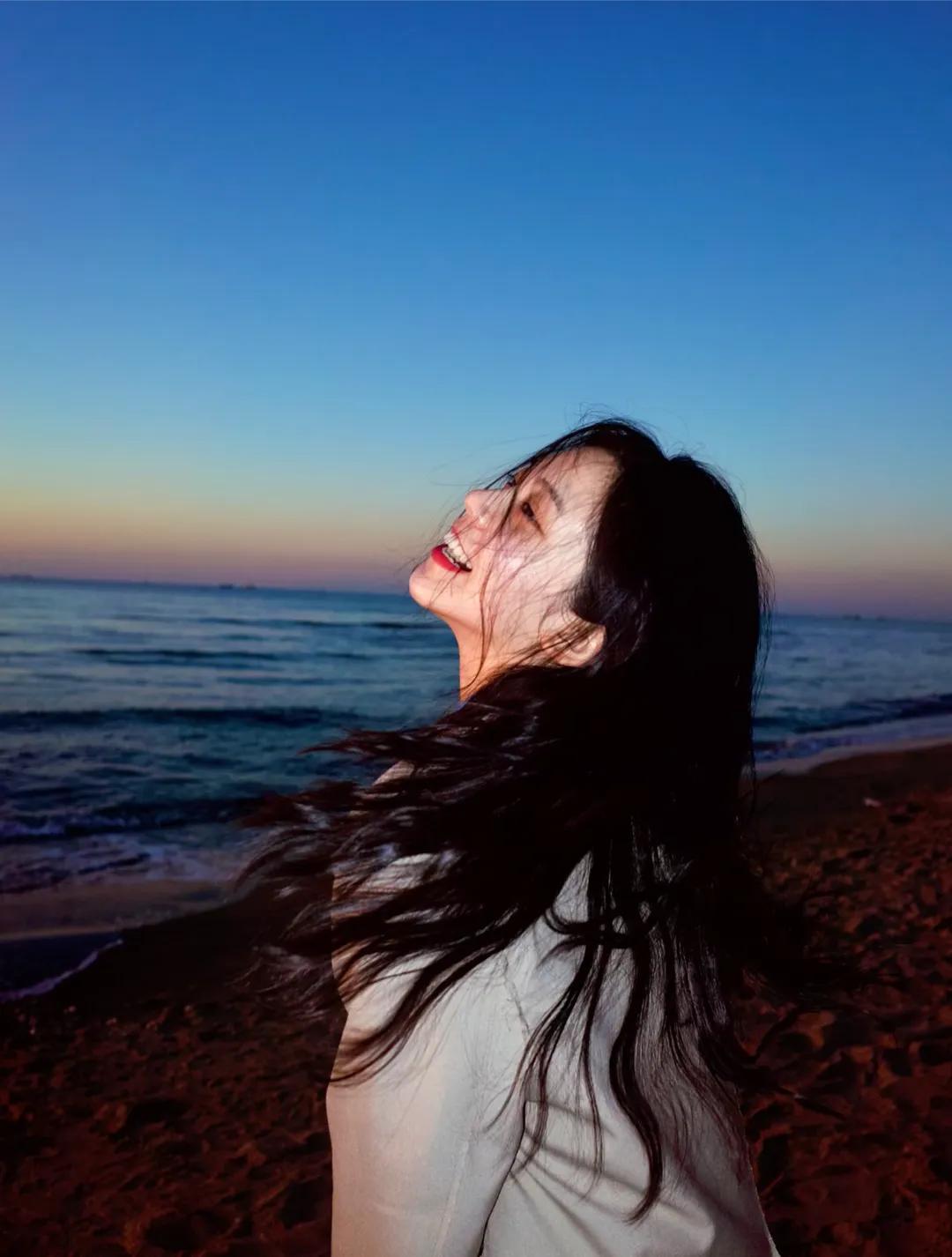 歐美最新背影頭像，引領(lǐng)時(shí)尚潮流的新寵