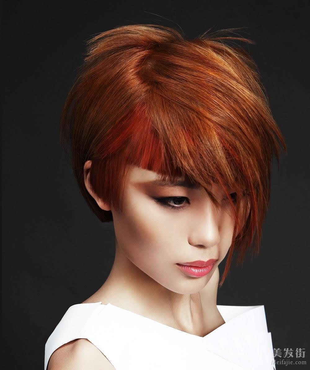 涉黃警告，美發(fā)網(wǎng)隱藏小巷深處，美發(fā)天堂還是危險(xiǎn)地帶？