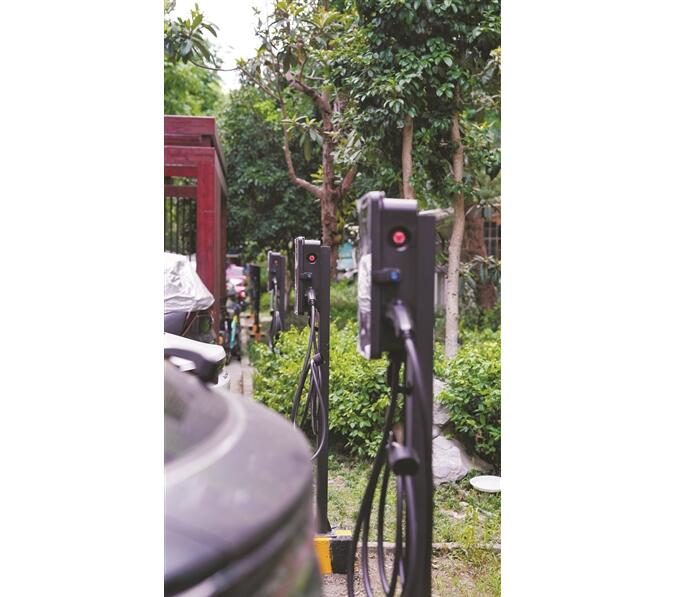 新能源汽車最新動態(tài)報道，掌握最新資訊