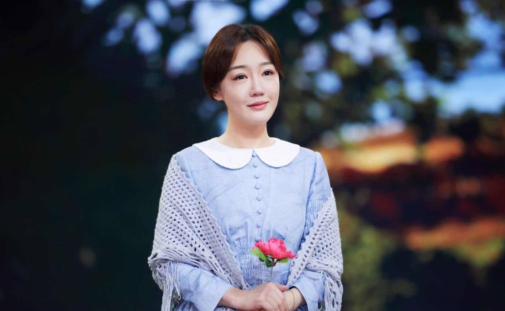 薛佳凝2024最新新聞，演藝事業(yè)新高峰及未來(lái)展望