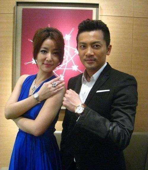 蘇有朋女友最新動(dòng)態(tài)曝光，甜蜜戀情再添新篇章???