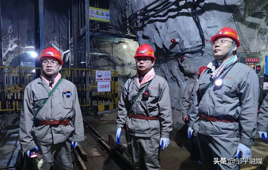 最新煤礦外包隊招工信息，開啟礦業(yè)職業(yè)之門