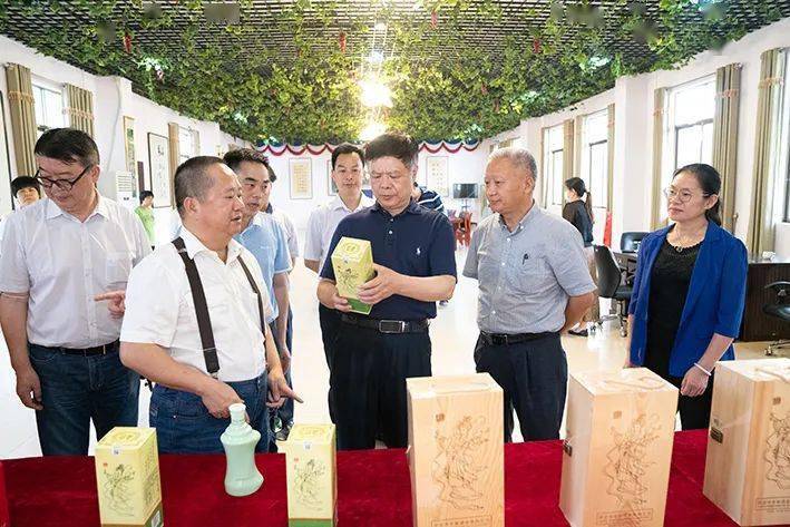 新澳天天開獎(jiǎng)資料大全最新開獎(jiǎng)結(jié)果查詢下載,專業(yè)地調(diào)查詳解_鉆石版18.572