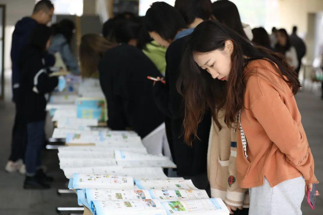 互動(dòng)作業(yè)最新版本下載指南，輕松獲取最新學(xué)習(xí)資源