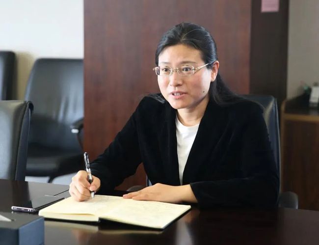 中石油方朝亮，石油傳奇的日常與最新動(dòng)態(tài)