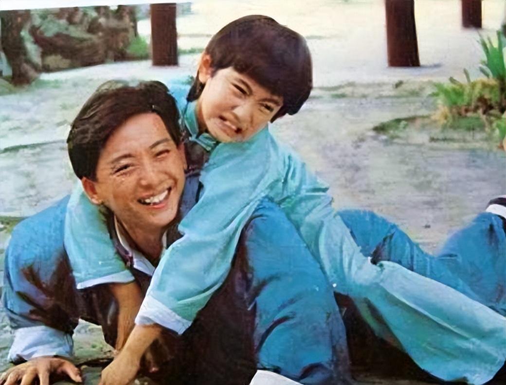 草婚社區(qū)最新,草婚社區(qū)最新，溫馨日常的趣事與情感紐帶