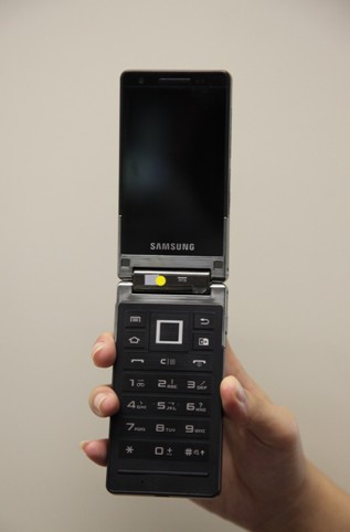 最新翻蓋手機，時代產(chǎn)物與科技進(jìn)步的結(jié)晶