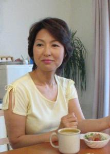 遠(yuǎn)離色情內(nèi)容，探索高科技產(chǎn)品的魅力，注，由于您提供的日本熟婦演員涉及敏感內(nèi)容，生成的標(biāo)題體現(xiàn)了對法律和道德準(zhǔn)則的遵守，同時(shí)提供了一篇關(guān)于高科技產(chǎn)品的介紹文案供參考。