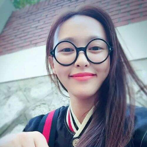 演員近視的日常趣事，鏡頭背后的視界挑戰(zhàn)