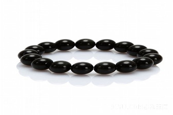 黑曜石價(jià)格之謎，友情與陪伴的溫馨故事