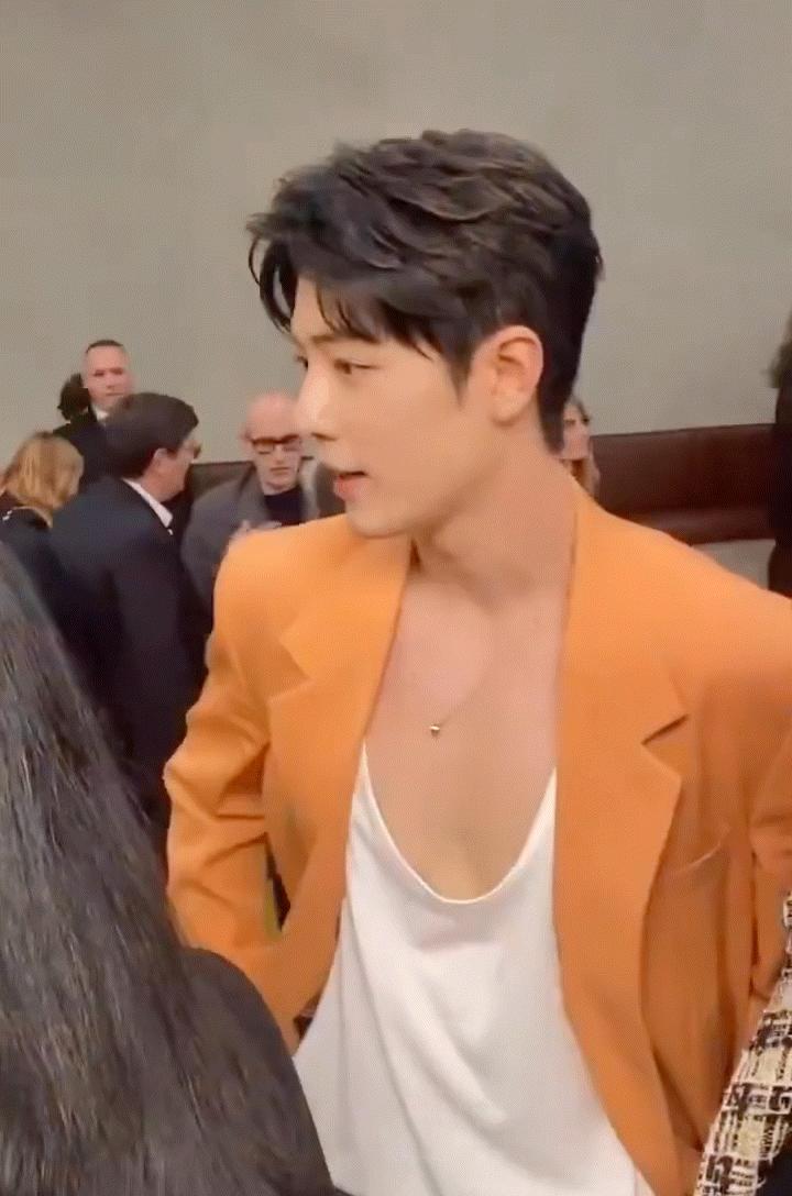 肖戰(zhàn)最新動(dòng)態(tài)揭秘，獲取肖戰(zhàn)最新資訊的全方位指南