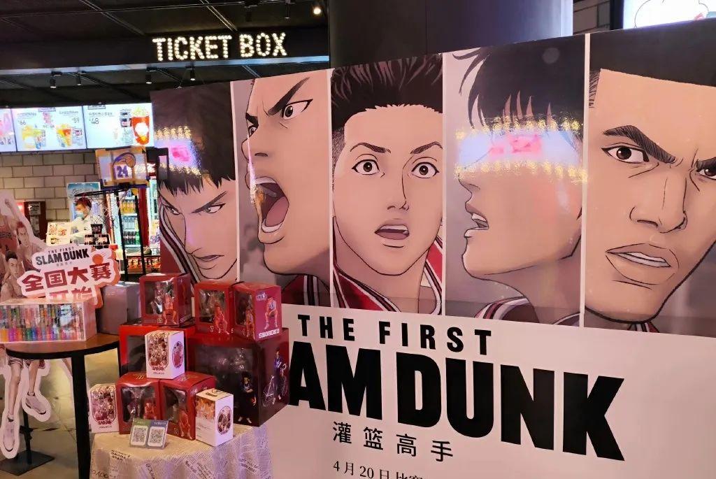 電影80后引領(lǐng)科技潮流，新一代高科技產(chǎn)品體驗之旅