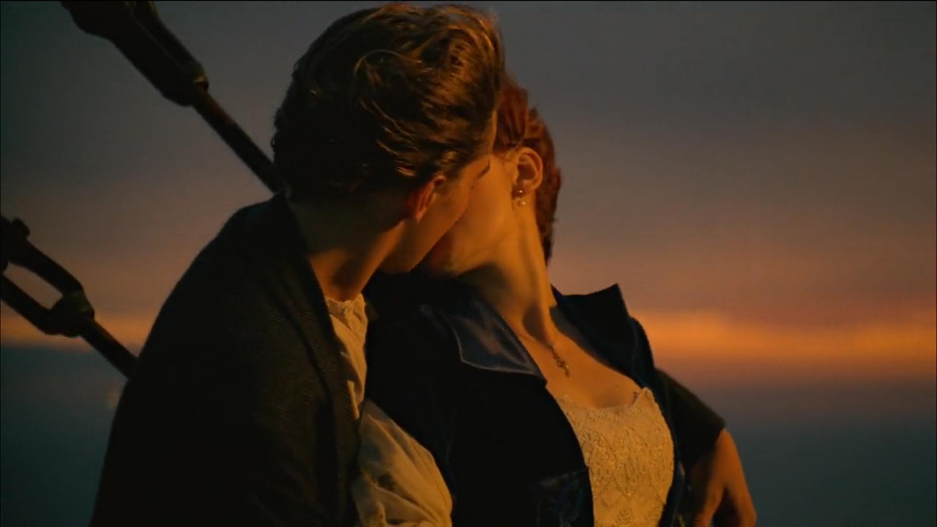 最新浪漫電影，愛的光影交織之旅