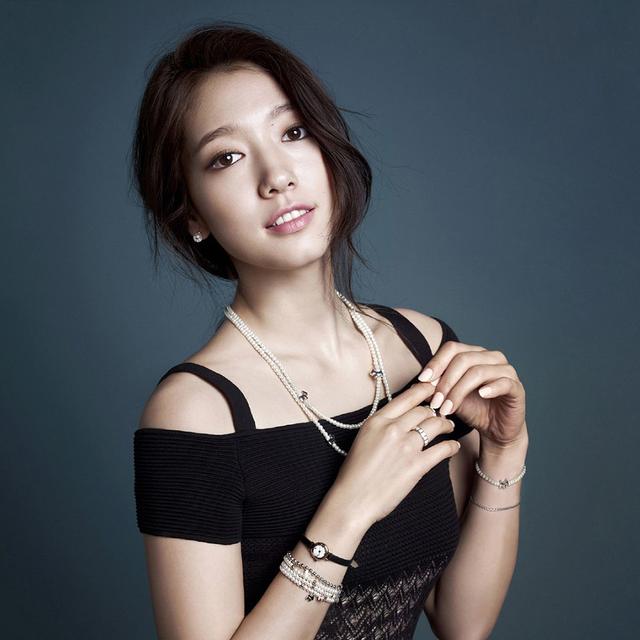 明星韓的尋靜之旅，自然美景中的心靈覺(jué)醒與覺(jué)醒之路