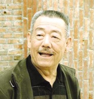 演員鰲，演藝之路的閃耀之星