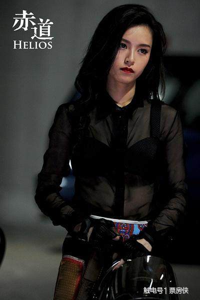 赤道女演員，電影藝術之光，藝術典范的魅力展現(xiàn)