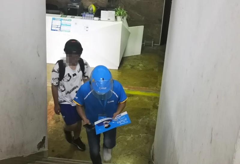 上海快遞價(jià)格，多元因素下的市場(chǎng)現(xiàn)象深度分析