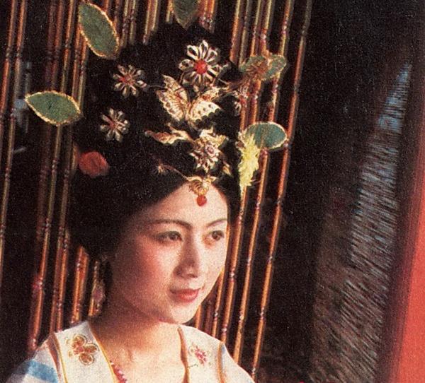 演員馬蘭圖片集，展現(xiàn)風采的劇照欣賞