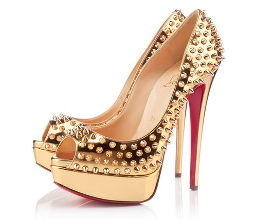 最新鞋業(yè)加盟資訊大揭秘，加盟趨勢、熱門品牌一網(wǎng)打盡！