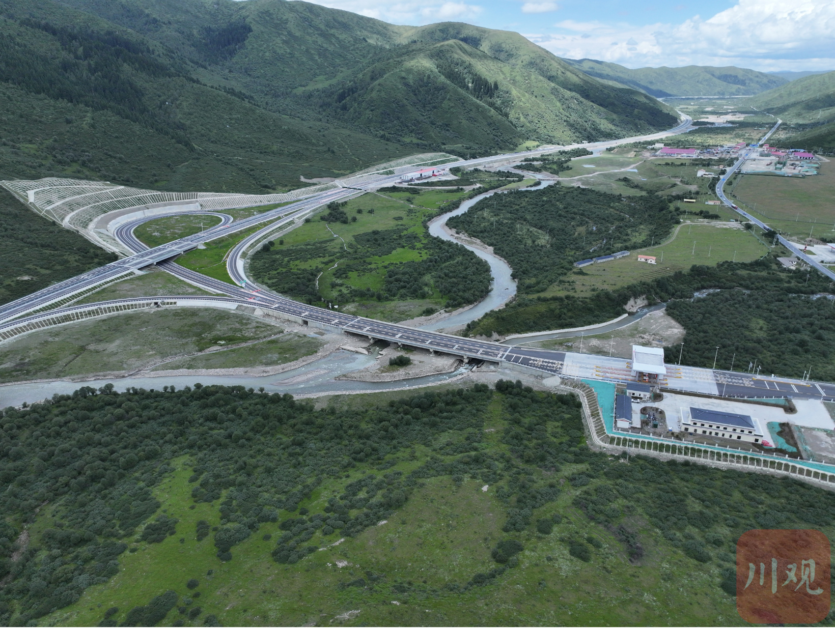 川藏高速最新進展，一路向前，成就夢想的賽道之路