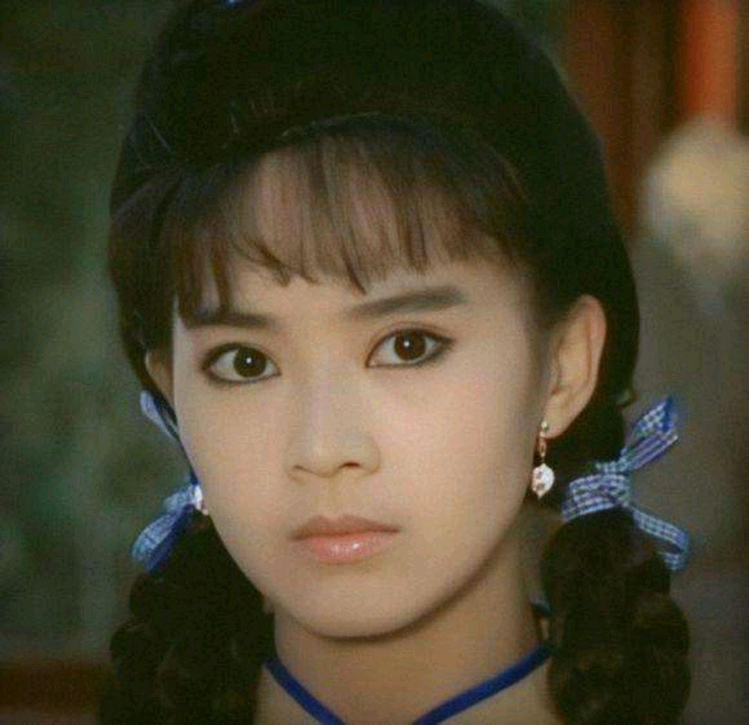 電視劇昨夜星辰，引領(lǐng)科技新紀元，感受未來生活的魅力