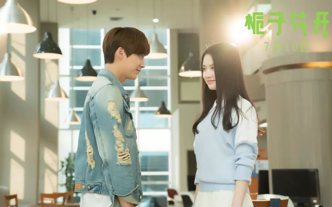 最新校園電影聚焦青春成長(zhǎng)話題，青春與成長(zhǎng)的啟示