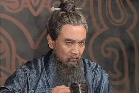 曹操演員揭秘，日常趣事分享與角色背后的故事