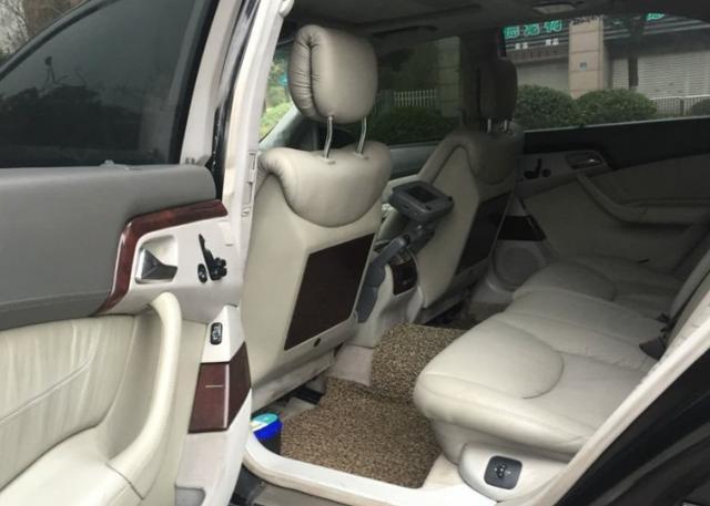 豪華與科技的完美融合，最新款大奔重磅登場