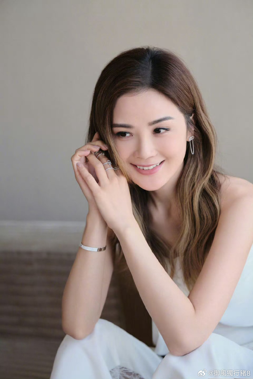 蔡卓妍最新電視劇，時(shí)代之光下的璀璨星辰