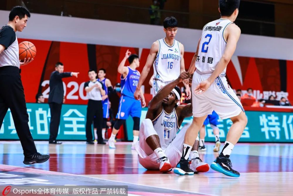 肯帝亞男籃最新動(dòng)態(tài)，多維度觀點(diǎn)分析揭秘球隊(duì)現(xiàn)狀