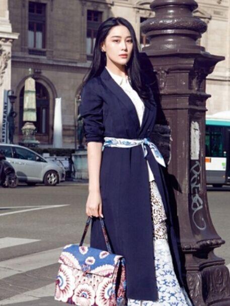 范冰冰最新街拍，時尚潮流的新標桿典范