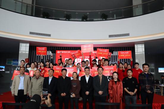 繁昌人才網(wǎng)最新招聘，學(xué)習(xí)變化，掌握未來(lái)，成就無(wú)限可能的職業(yè)機(jī)遇