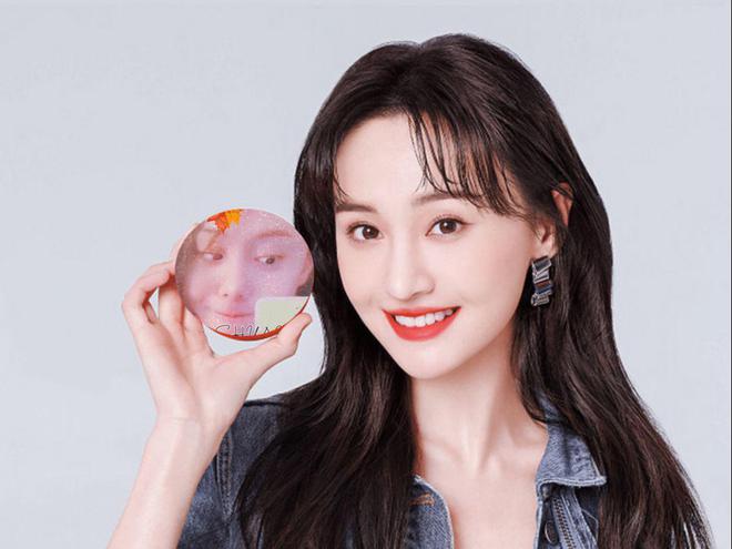 鄭爽2025最新動(dòng)態(tài)，蛻變之路，自信照亮未來(lái)成就展望