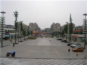 彭山貼吧最新動(dòng)態(tài)，科技新浪潮引領(lǐng)智能產(chǎn)品重磅登場(chǎng)！