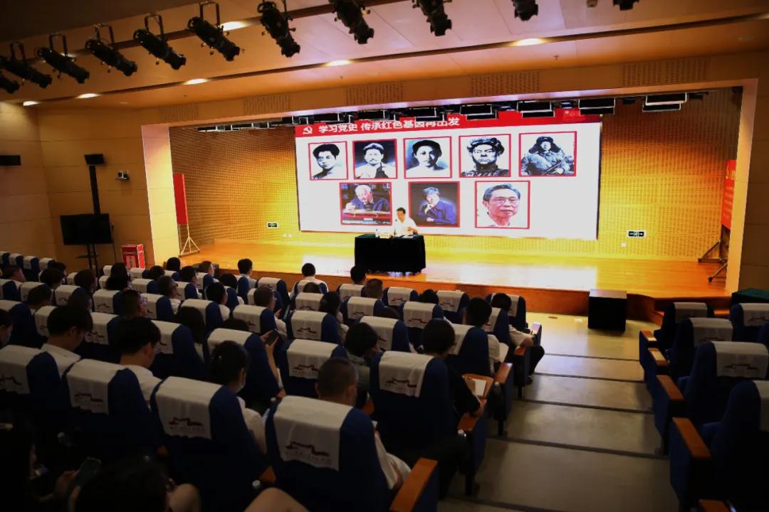 烽火科技時代，熱血抗戰(zhàn)再現(xiàn)，科技改變生活——最新抗日劇2025