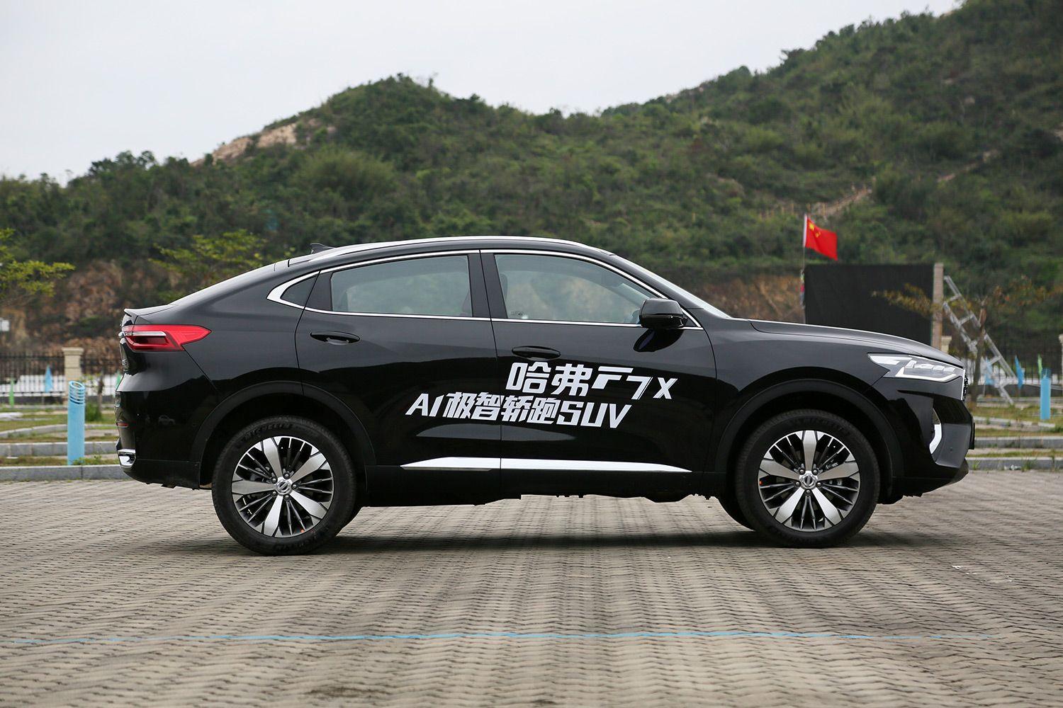 吉利最新轎跑，速度與科技的新典范，引領未來風潮！