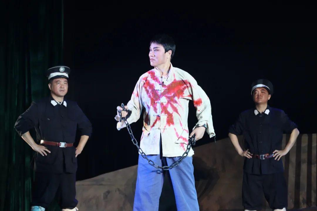 赤峰最新評劇演出，小巷深處的魅力演繹