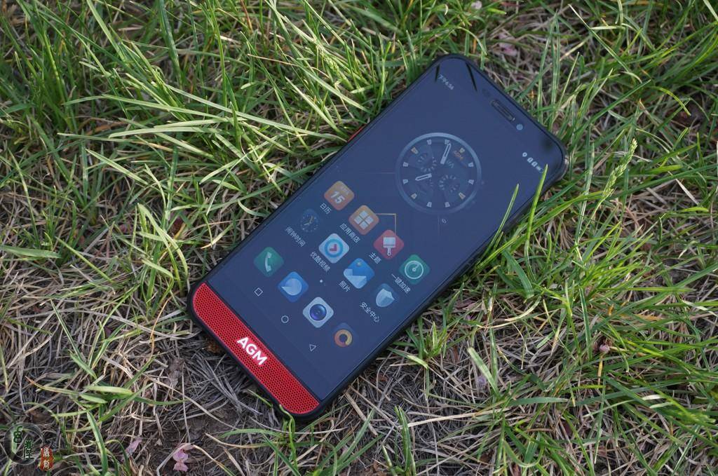 重磅新品手機亮相，科技魅力一網(wǎng)打盡！