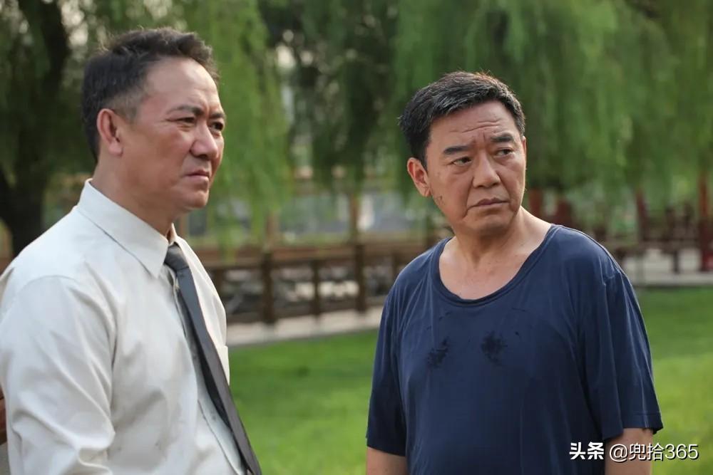 最新打人視頻直播背后的真相與深思，揭示現(xiàn)象引人深思