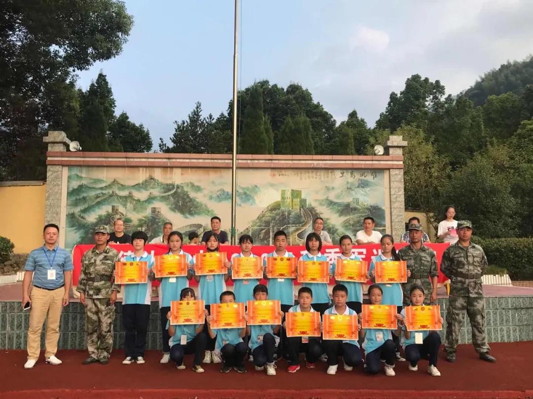 科技、社會(huì)與經(jīng)濟(jì)熱點(diǎn)話題的最新新聞?wù)接? width=