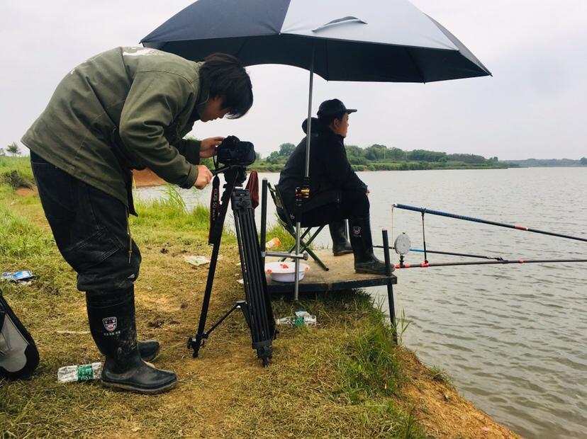 大毛最新釣魚(yú)視頻，釣魚(yú)技能進(jìn)階指南全解析