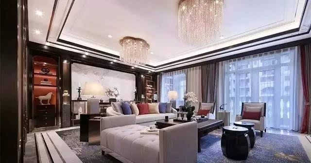 最新吊頂款，奇妙日常的探索