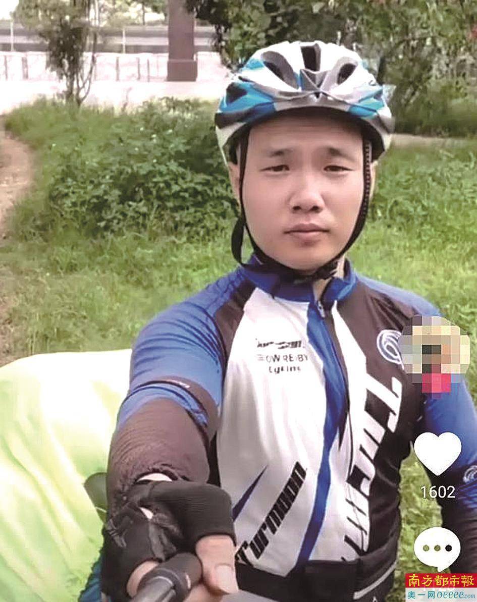 阿秋最新引領潮流前沿生活風尚標