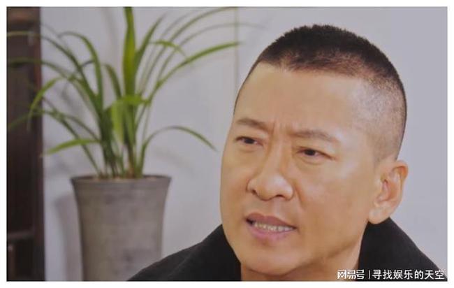 周杰最新?tīng)顩r，事業(yè)與生活多維解讀揭秘！