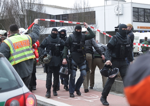 德國(guó)槍擊事件最新動(dòng)態(tài)，變化中的力量與學(xué)習(xí)帶來(lái)的自信與成就感