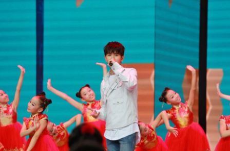 央視開(kāi)學(xué)最新報(bào)道，教育的變革與未來(lái)展望