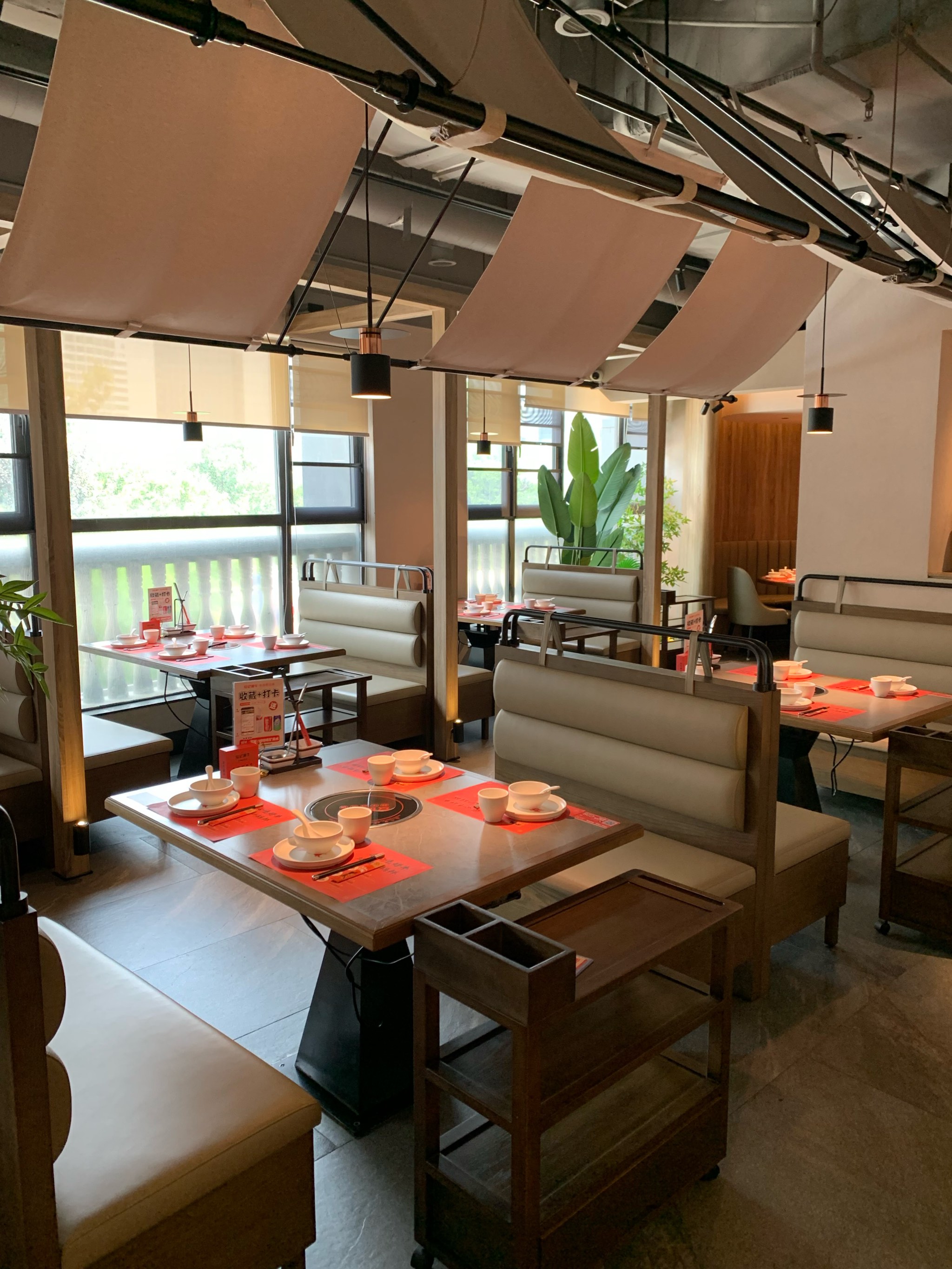 ??餐廳新動(dòng)態(tài)揭秘，美食新風(fēng)尚引領(lǐng)味蕾盛宴！