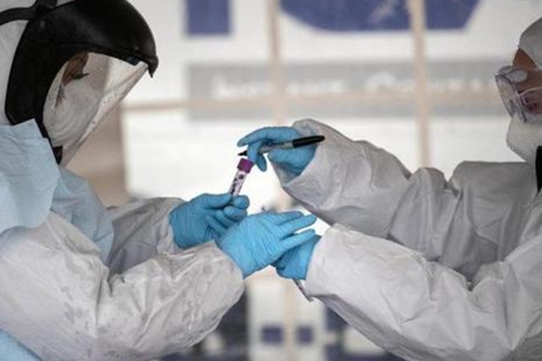 外國(guó)疫情最新進(jìn)展，科技新品引領(lǐng)防護(hù)生活，體驗(yàn)前沿科技的力量