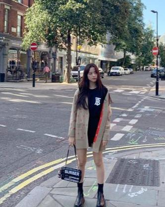 金智秀機(jī)場最新動態(tài)，時(shí)尚前沿與科技創(chuàng)新的交融之地