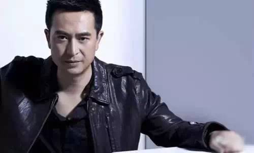 男人四十，時(shí)尚、生活與心態(tài)的蛻變之旅最新報(bào)道